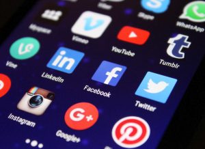 Mobile Apps for Business: 9 Reasons why your company needs an application