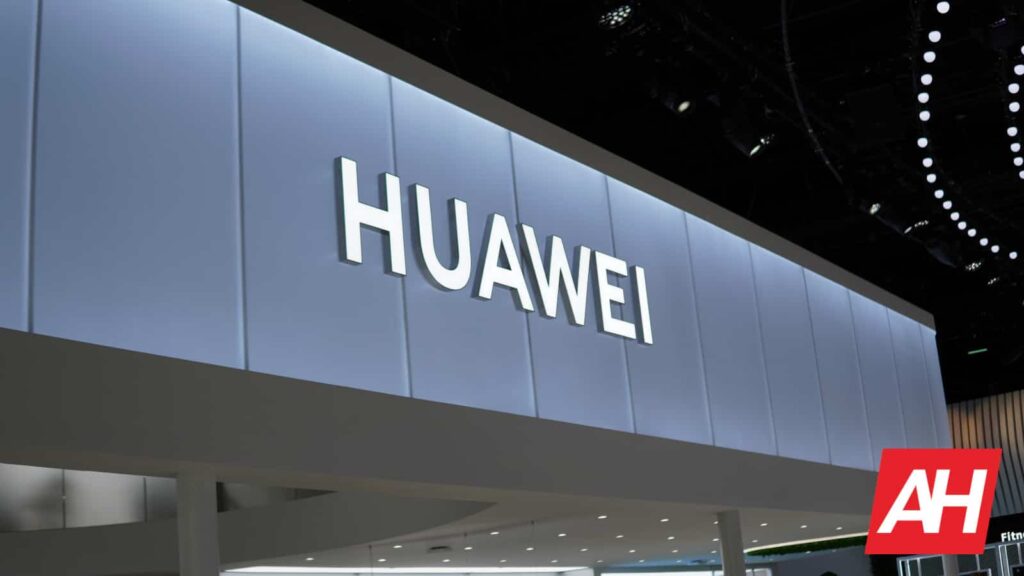 Huawei Rotating Chairman David Wang delivering a keynote address on stage