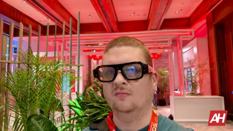 Snap Showcases ,195 Specs AR Glasses at Snapdragon Summit Snap Showcases ,195 Specs AR Glasses at Snapdragon Summit